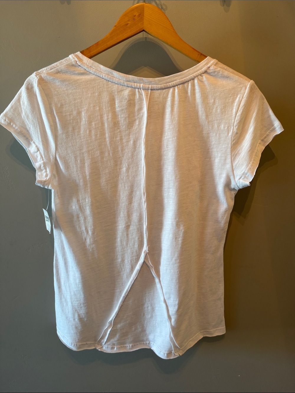 NWT Disney Womens Mickey Mouse Tee Size M - Picture 5 of 8